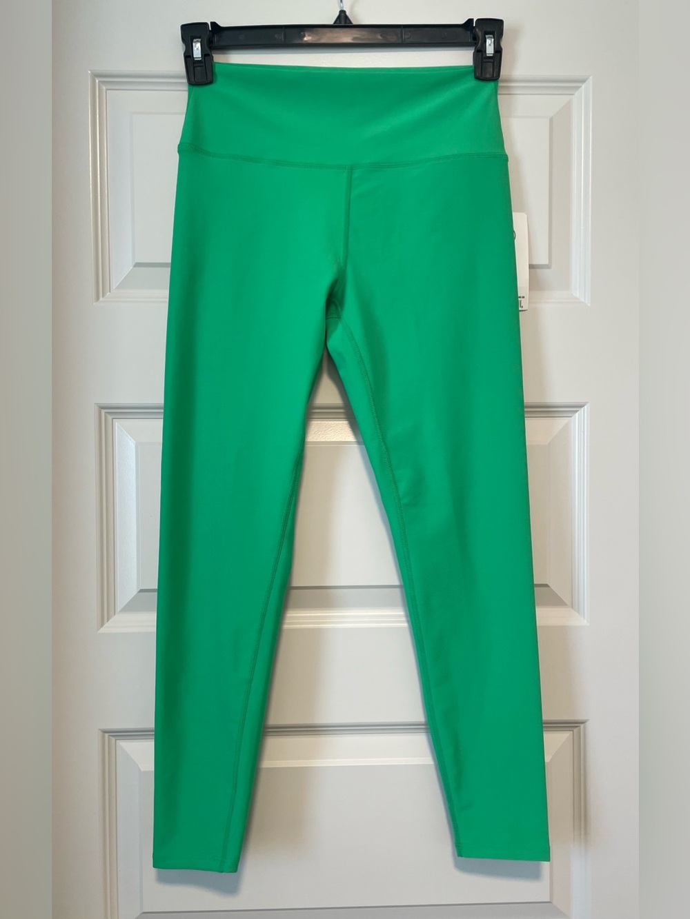 NWT High-Waisted Kelly Green Athletic Running Workout Leggings - SAGE Collective
